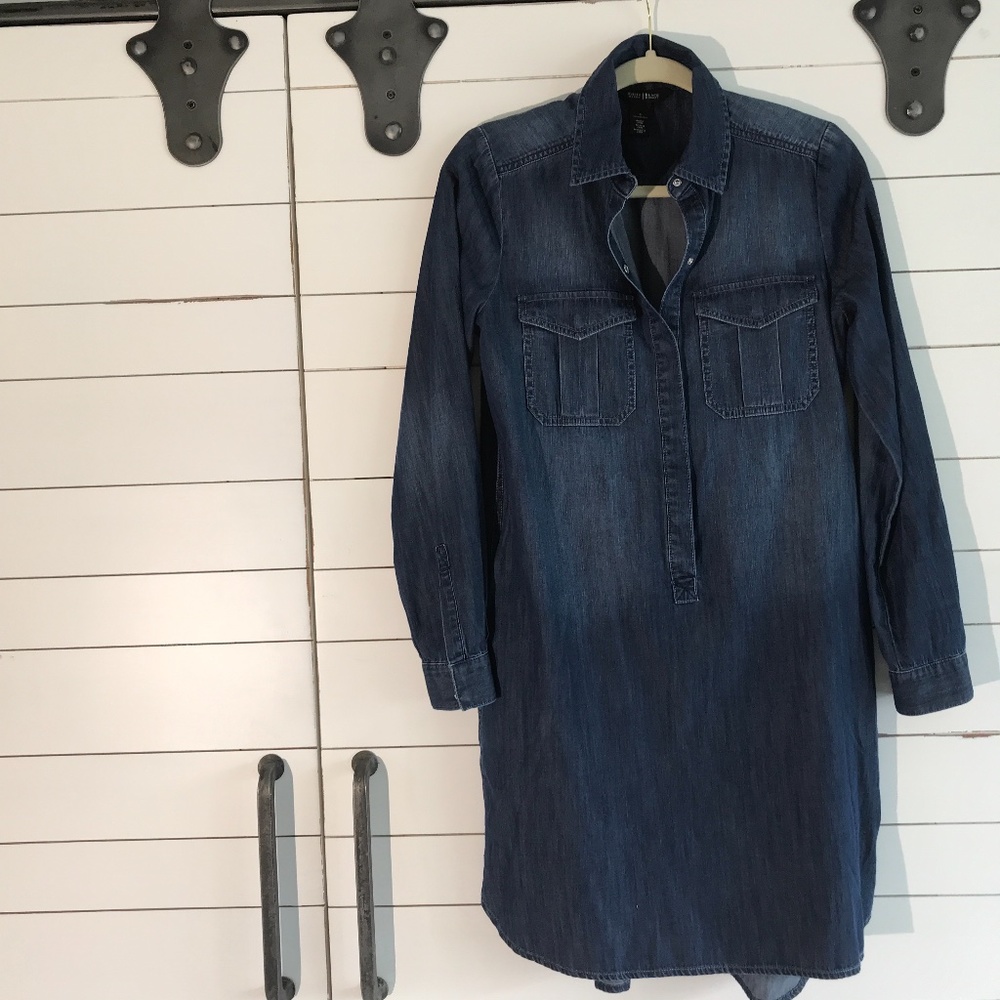 Lighter weight denim dress sz 6.